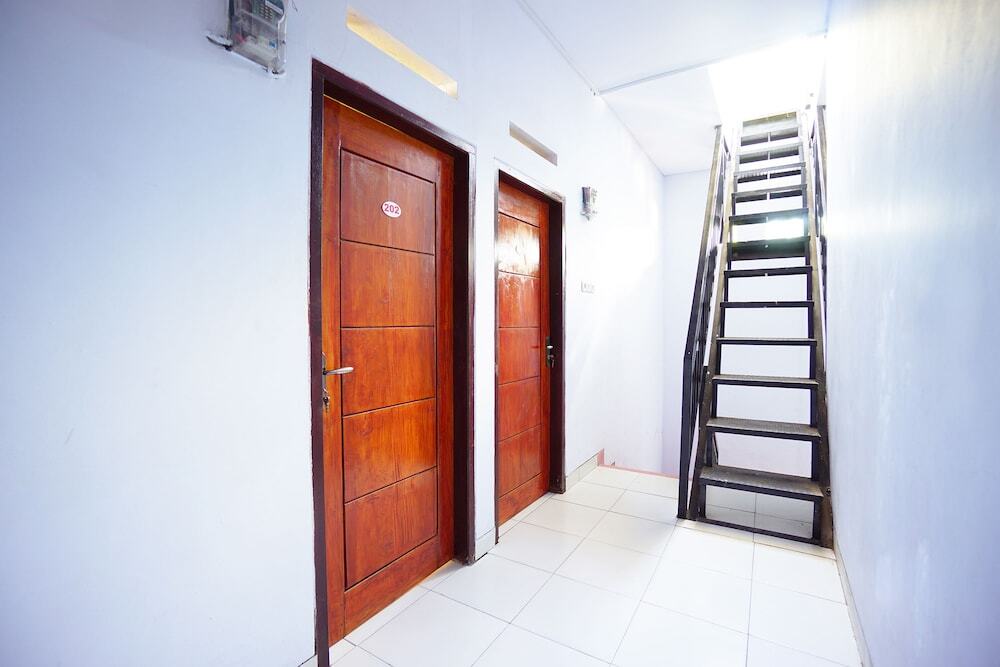 Вори: OYO 1064 Manado Airport Homestay