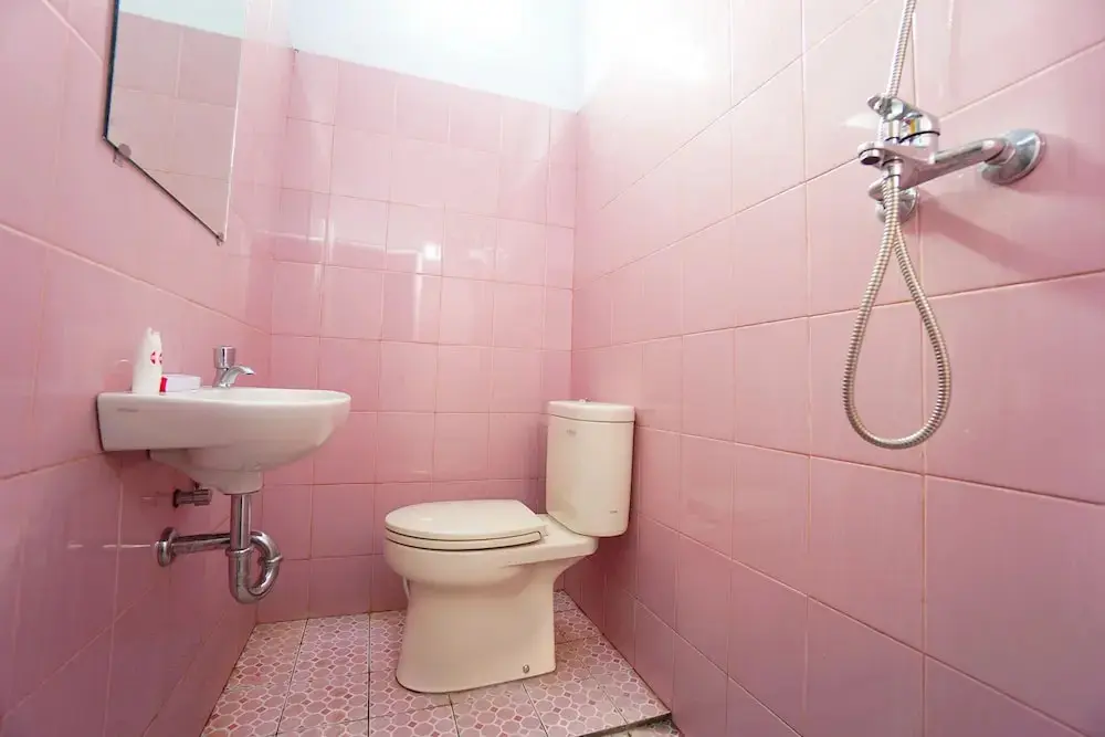Вори: OYO 1064 Manado Airport Homestay