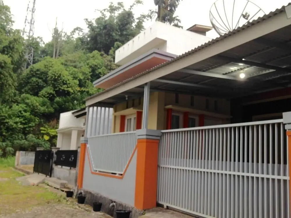Букиттинги: Jingga Guesthouse