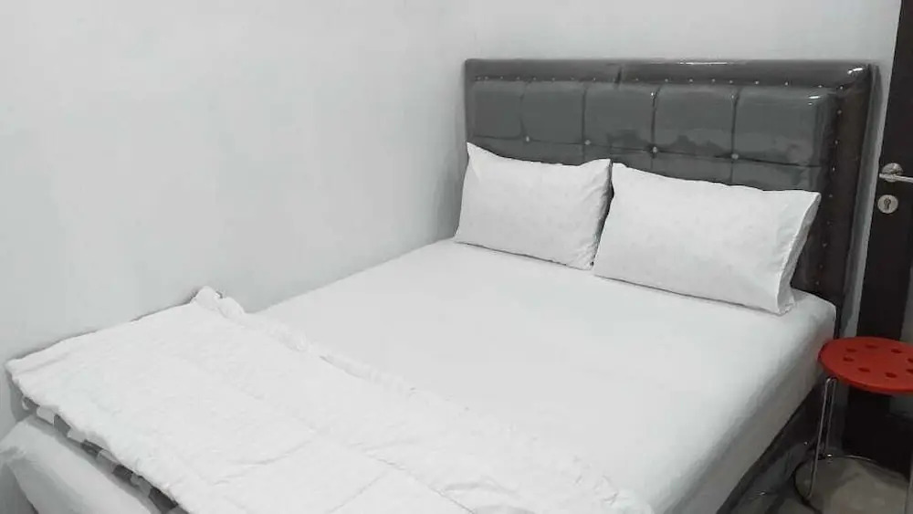 Букиттинги: Jingga Guesthouse