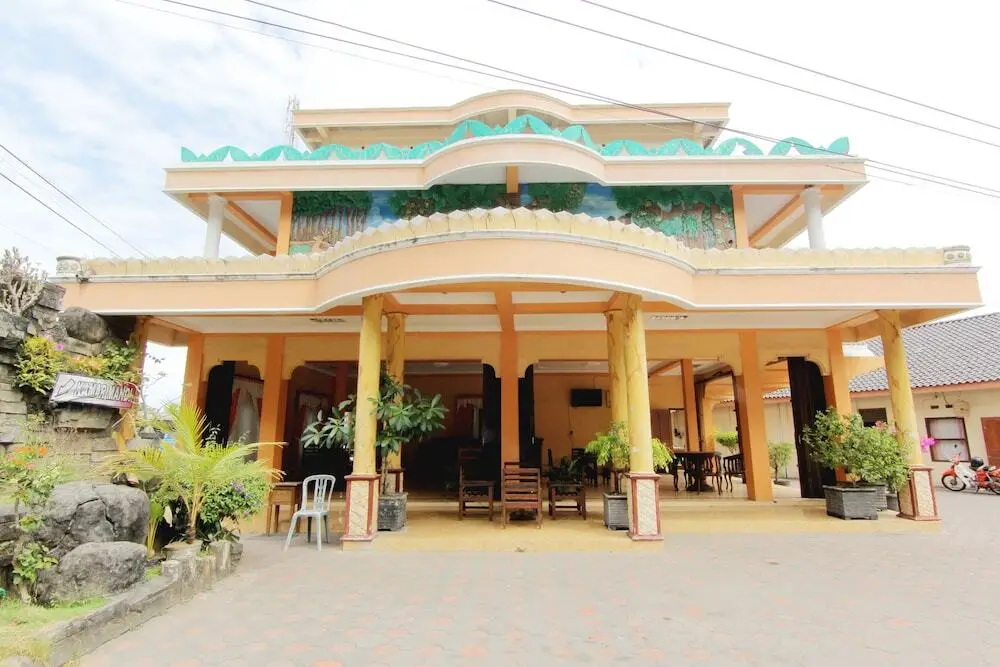 Парангтритис: Hotel Gandung