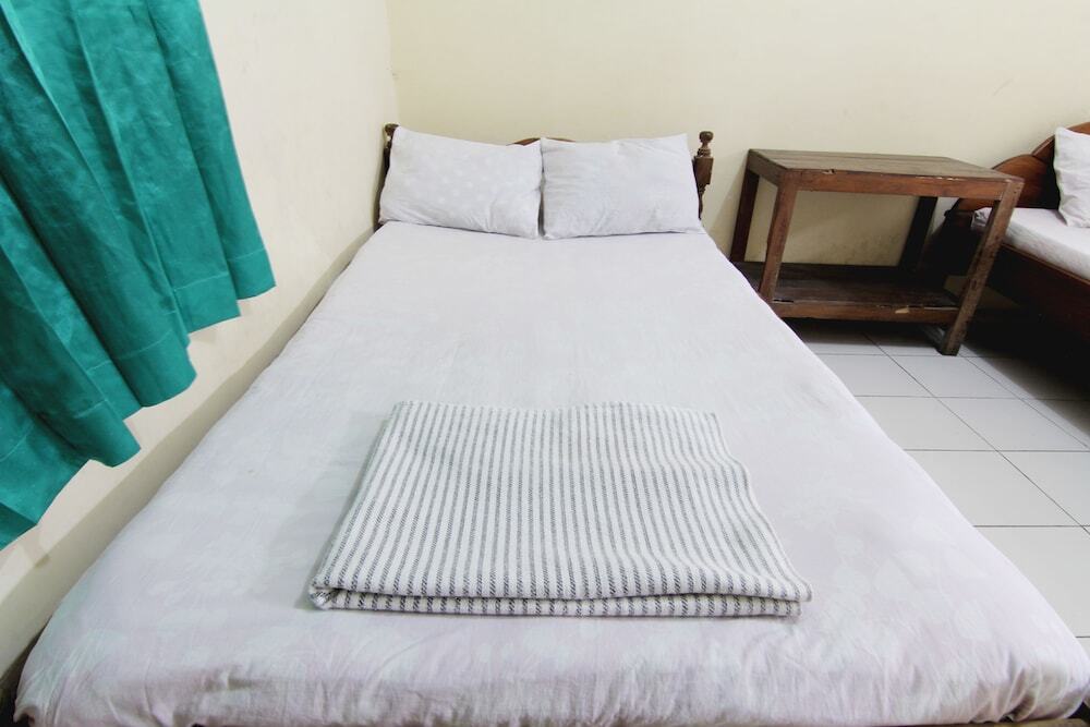Парангтритис: Hotel Gandung