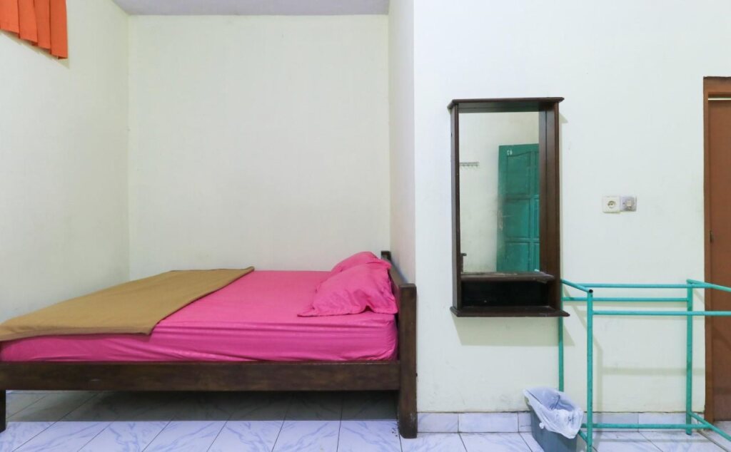Сурабая: Hotel Mandiri