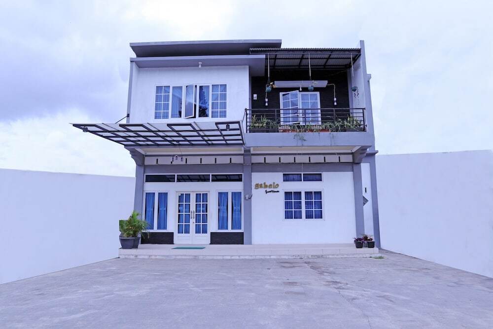 Букиттинги: OYO 1386 Hotel Grand Gabelo