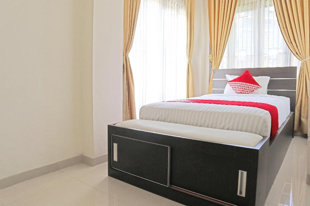 Паданг: OYO 1326 Mahakam Guest House