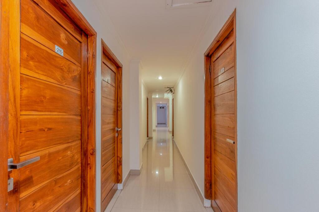 Джакарта: Oyo 1229 Dc Hotel Pramuka
