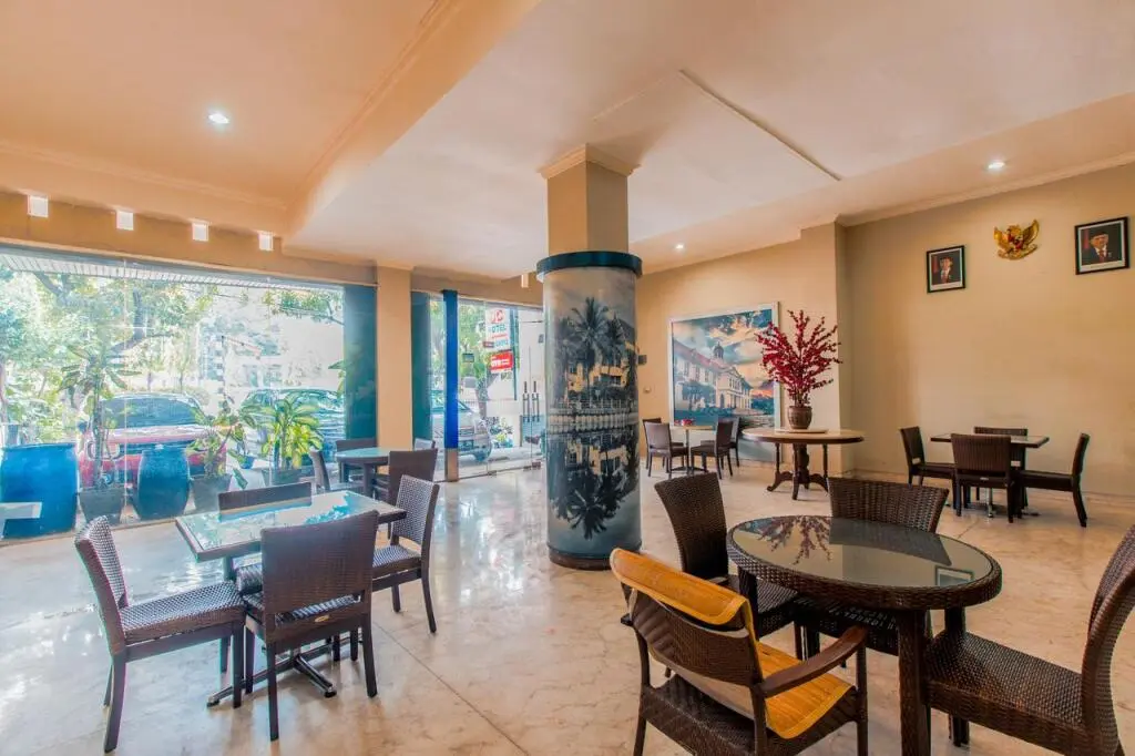 Джакарта: Oyo 1229 Dc Hotel Pramuka