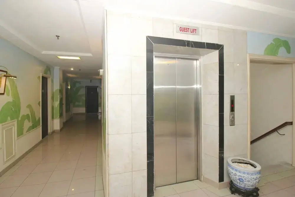 Джакарта: Airy Senen Raden Saleh Satu 9 Jakarta