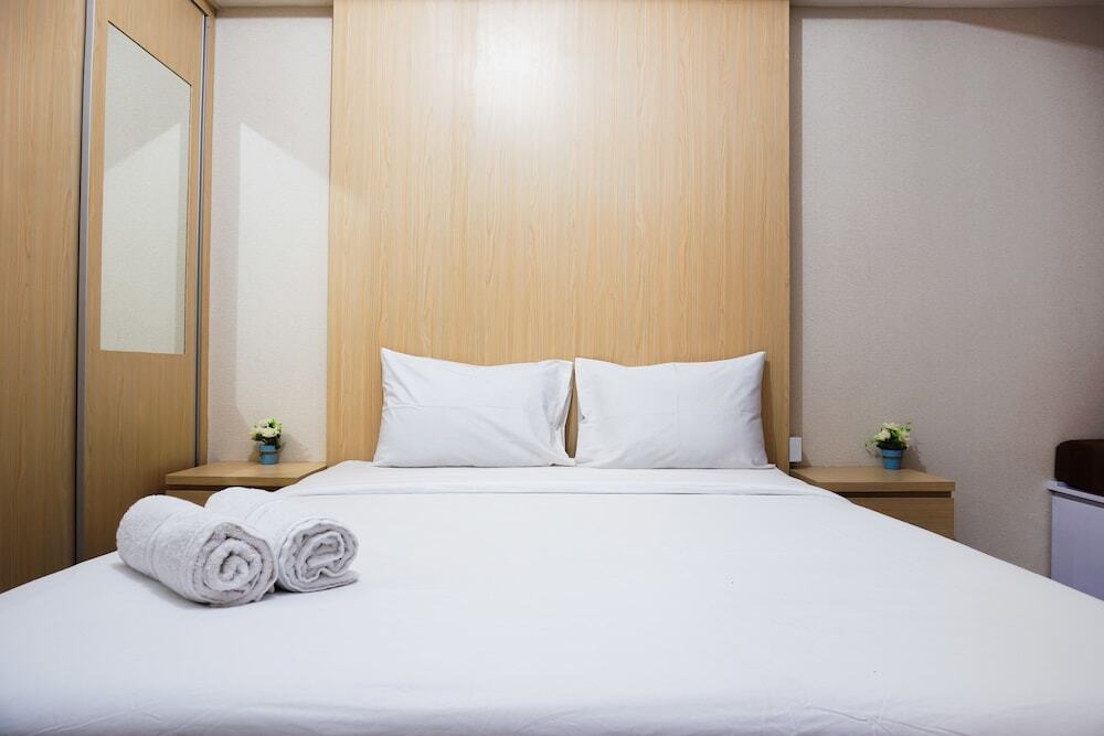 Чикаранг: Comfy Studio Oasis Cikarang View Garden Apartment