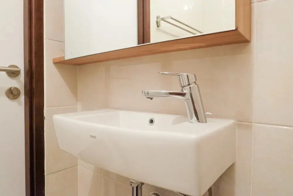Чикаранг: Modern Studio @ Mustika Golf Apartment