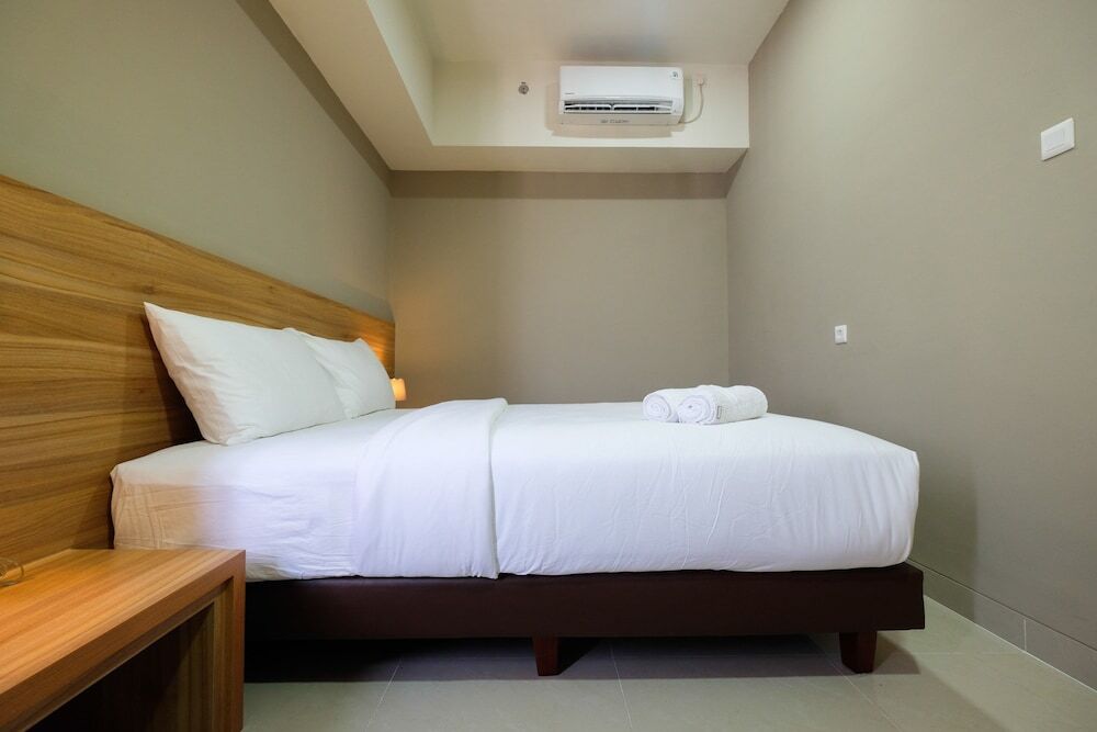 Чикаранг: Best Location 1BR Mustika Golf Apartment