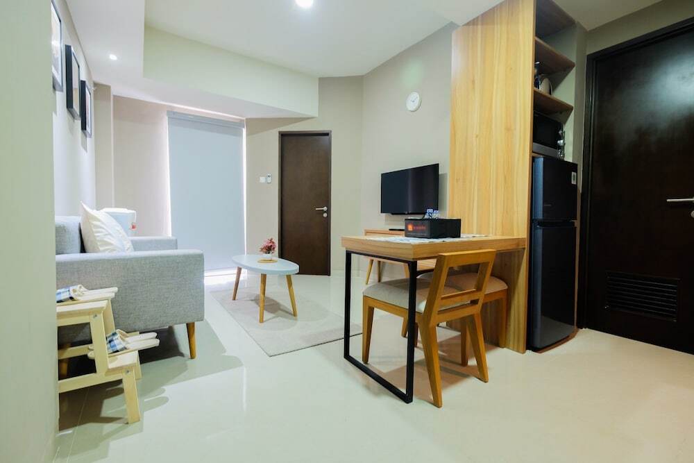 Чикаранг: Best Location 1BR Mustika Golf Apartment
