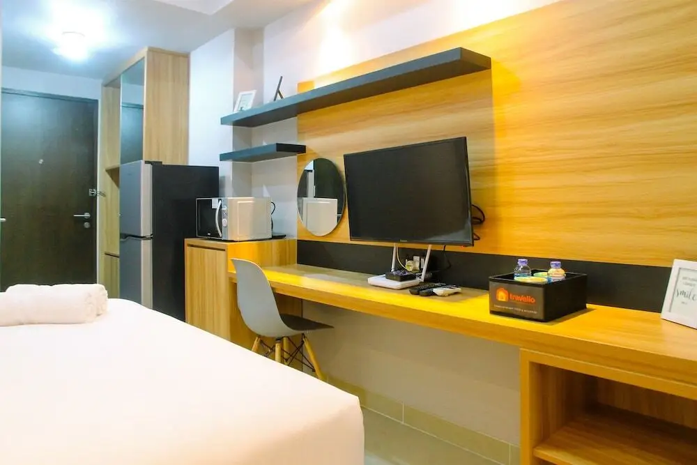 Чикаранг: Modern and Comfy Studio @ Mustika Golf Apartment