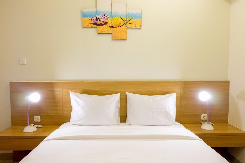 Чикаранг: Comfy Studio Mustika Golf Apartment