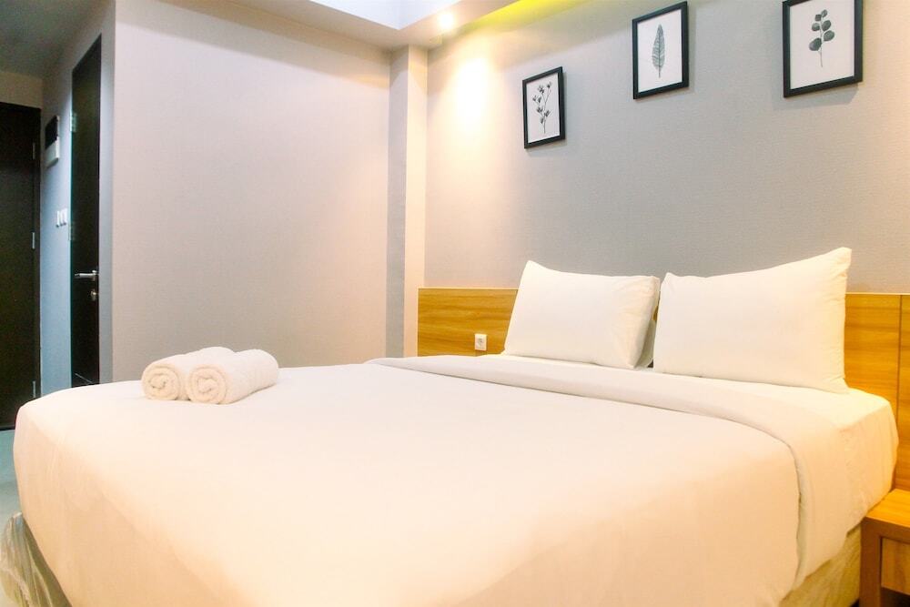 Чикаранг: Comfy Studio Mustika Golf Residence Apartment