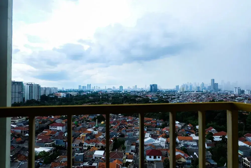 Джакарта: Relaxing Simply 2BR Pancoran Riverside Apartment