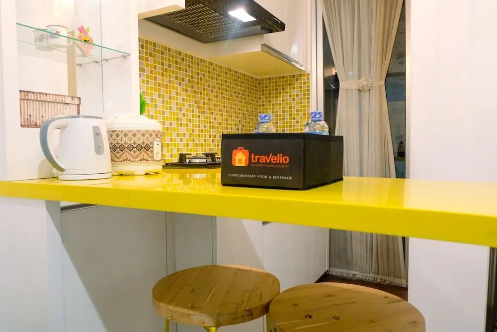 Джакарта: Homey 2BR Green Palace Kalibata Apartment