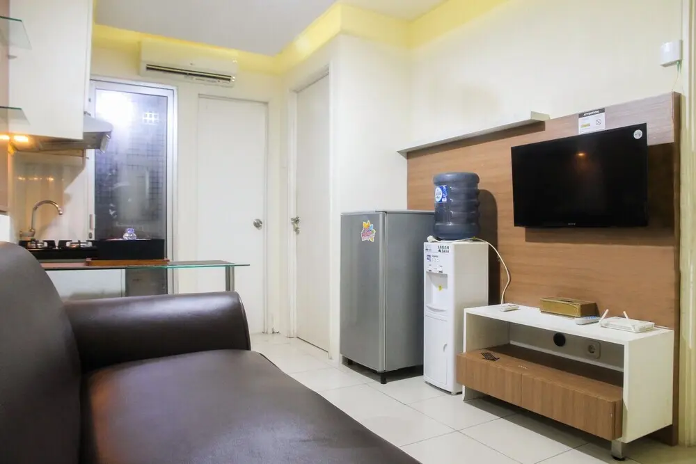 Джакарта: Simply Minimalist 2BR Apartment at Green Palace Kalibata