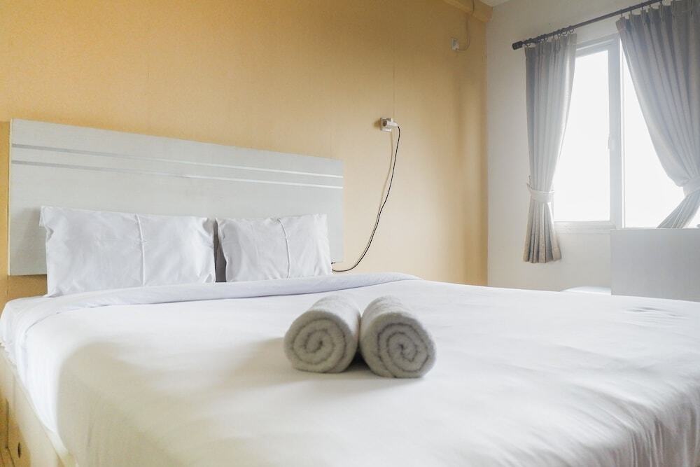 Сурабая: Strategic Studio Apartment at Pavilion Permata