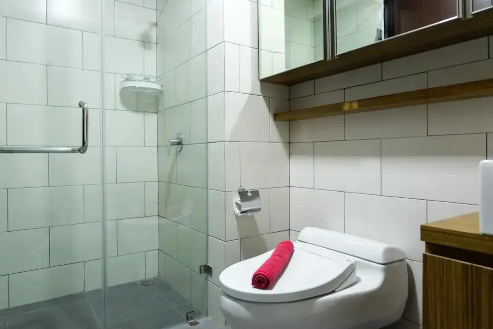 Джакарта: Best Price 1BR Lexington Residence