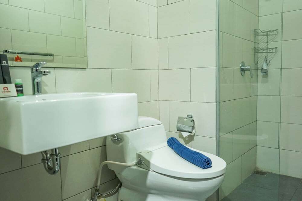 Джакарта: Contemporary Style 2BR at Lexington Apartment