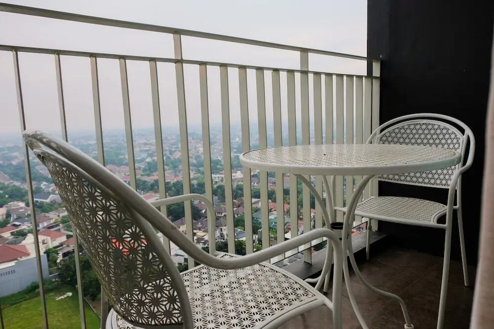 Южный Тангеранг: Elegant 1BR Apartment at The Accent Condominium