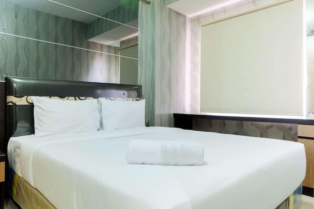 Джакарта: Minimalist 2br at Green Lake Sunter Apartment