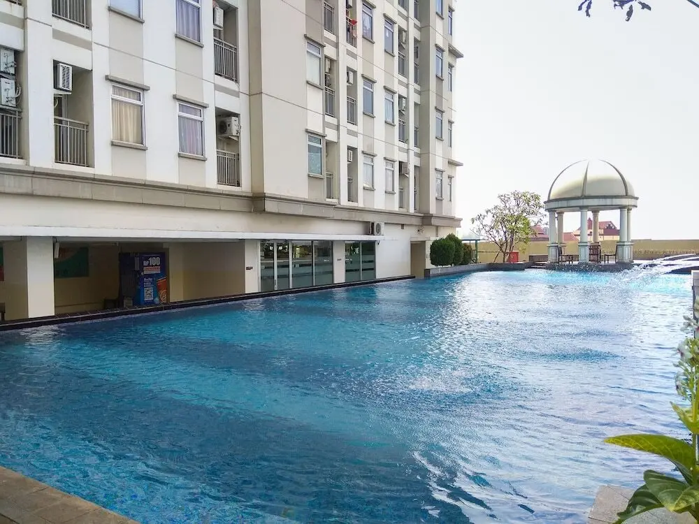 Джакарта: Homey 2BR Apartment at Green Lake Sunter