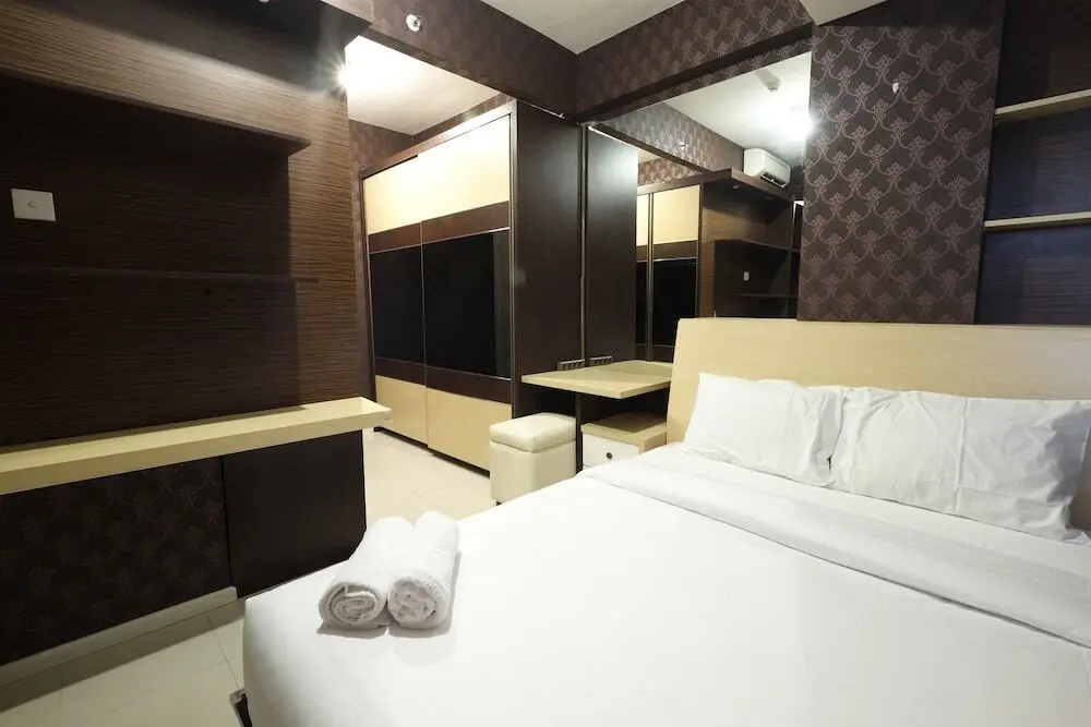 Джакарта: Modern and Classy 1BR Green Lake Sunter Apartment