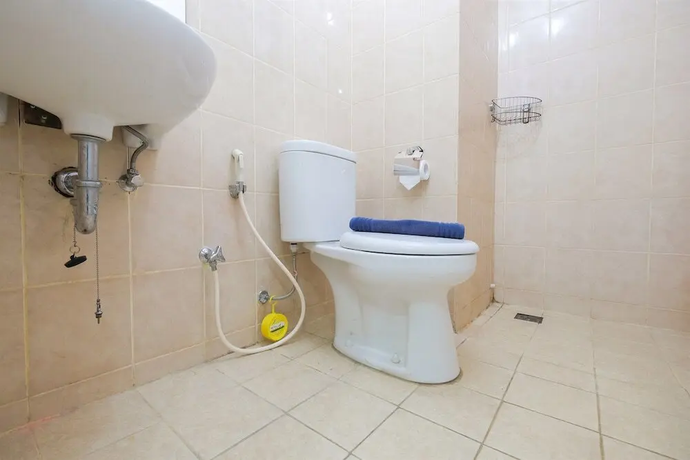 Джакарта: Modern and Classy 1BR Green Lake Sunter Apartment