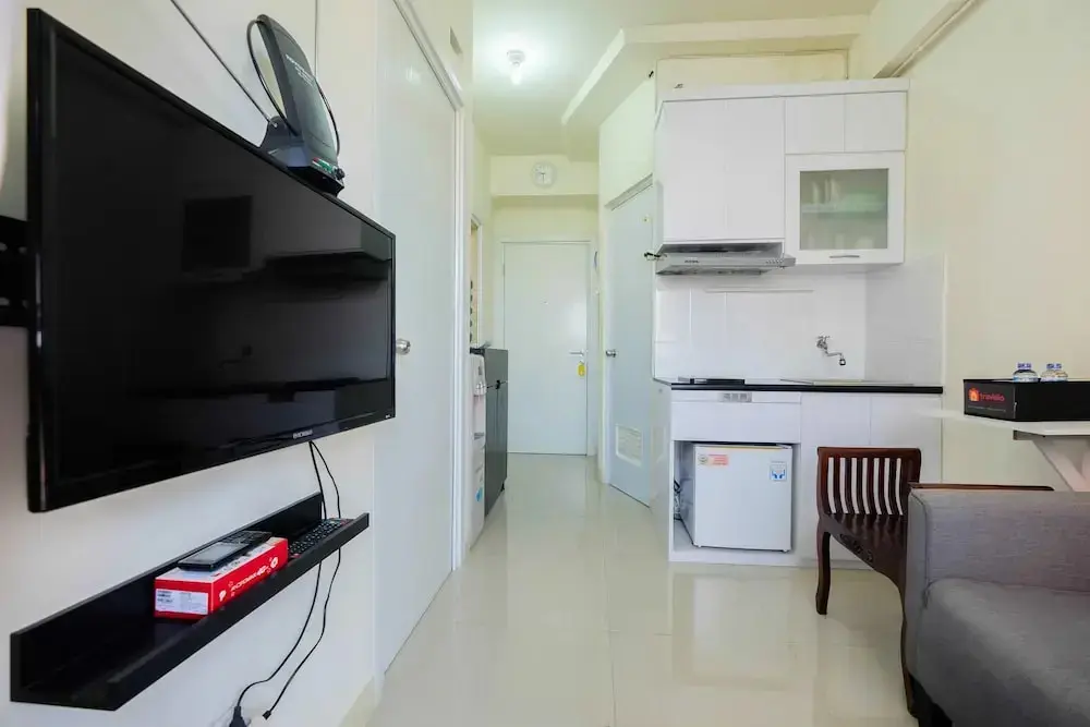 Джакарта: Tranquil 2BR @ Green Pramuka Apartment