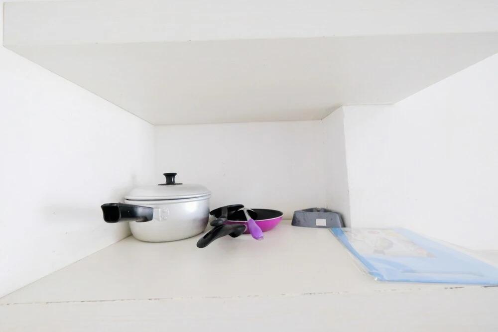 Куруг: Homey 2BR Apartment at Paragon Village