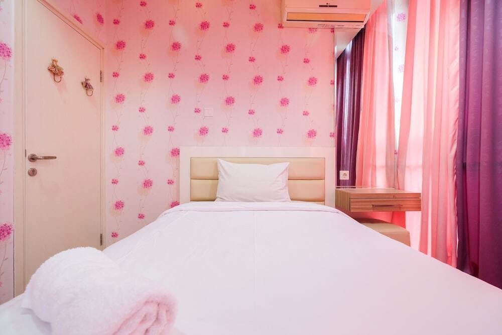 Джакарта: Penthouse 3br Sunter Park View Apartment