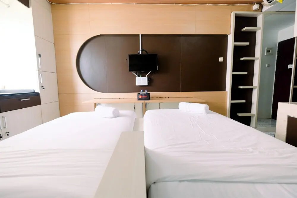 Джакарта: East Park Studio Apartment with Twin Beds