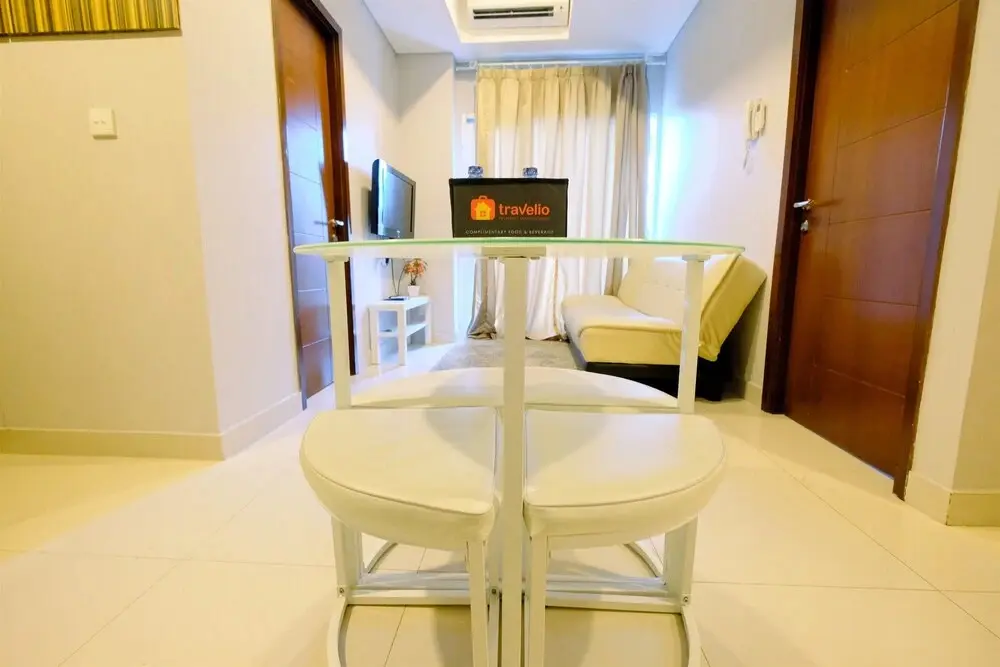 Джакарта: Modern 2BR Capitol Park Residence Apartment