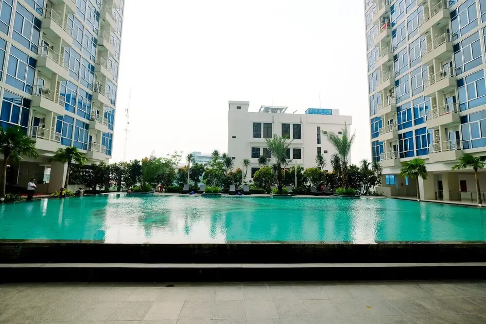 Джакарта: Best Price Studio Apartment at Capitol Park Residence