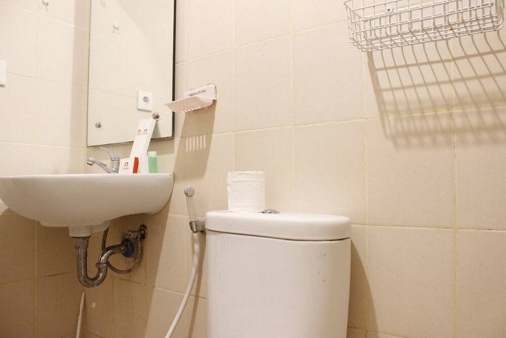 Бандунг: Homey 2br Apartment at Sudirman Suite
