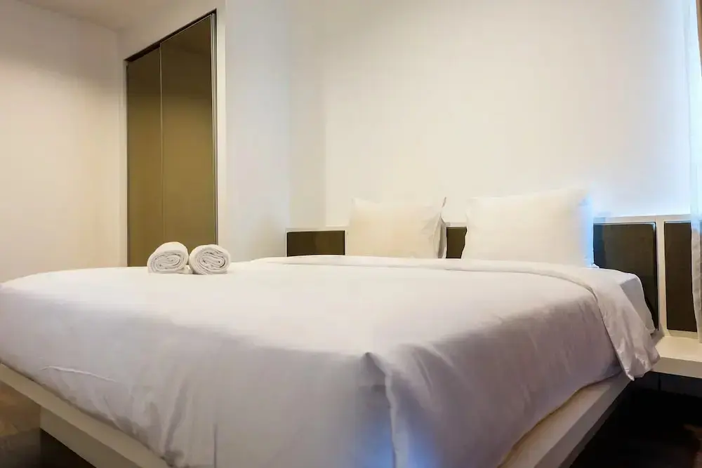 Джакарта: Spacious Elegant 2BR Veranda Residence @ Puri Apartment