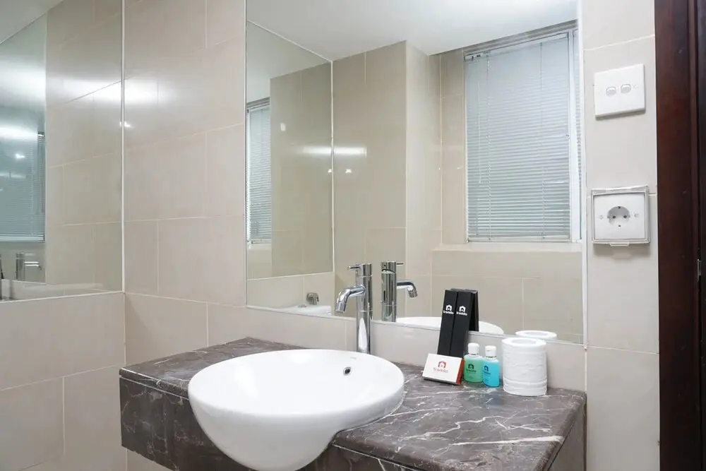 Джакарта: Luxurious 3br Gandaria Heights Apartment