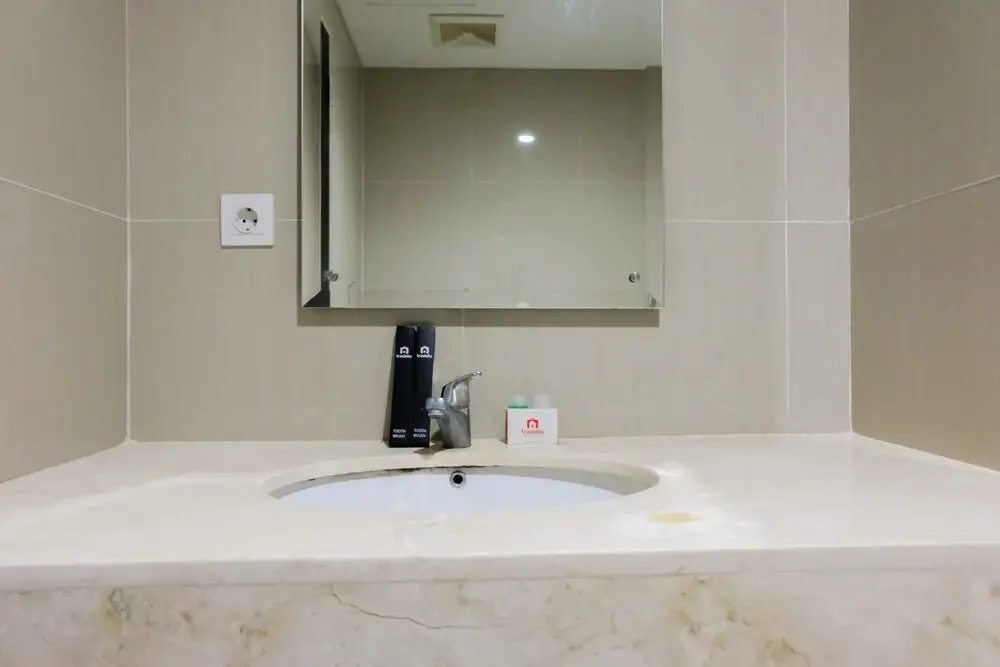Legok: Simply Furnished 1BR @ Skyline Paramount Apartment