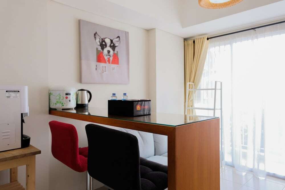 Южный Тангеранг: Brand New 2BR Apartment at Bintaro Plaza Residence By Travelio