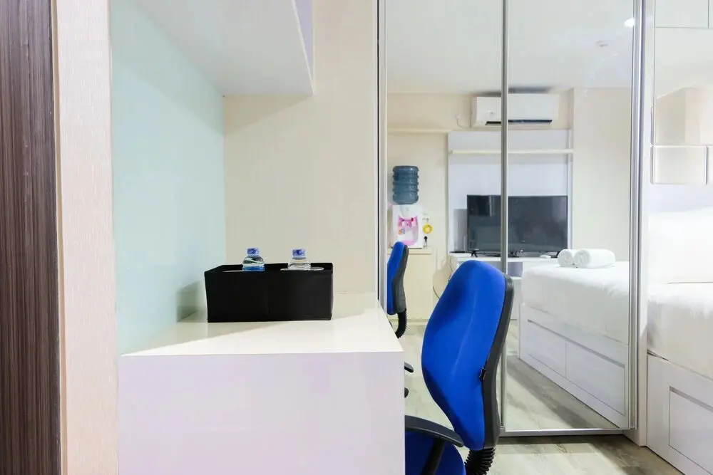 Южный Тангеранг: Highest Value Studio Room at Bintaro Icon Apartment