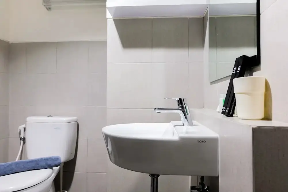 Южный Тангеранг: Highest Value Studio Room at Bintaro Icon Apartment