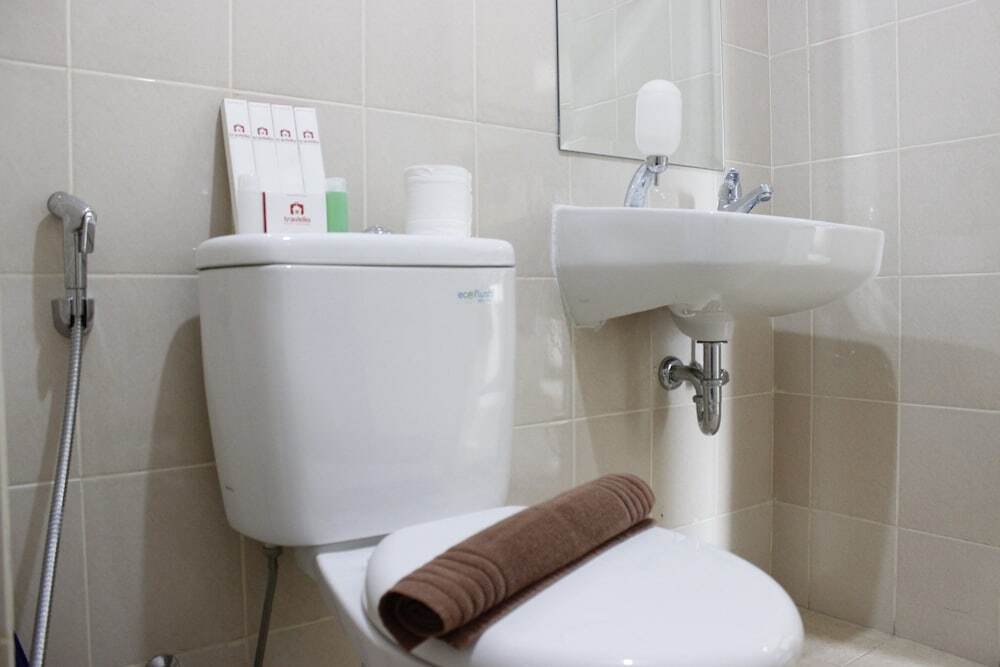Бандунг: Classic 2BR Apartment @ Parahyangan Residence near Parahyangan University