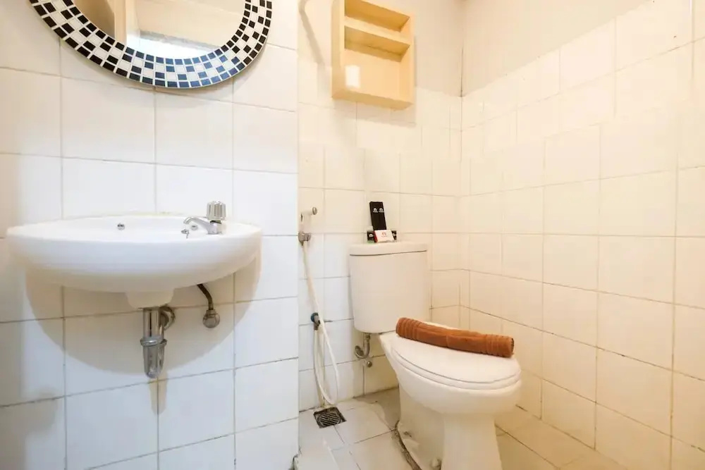 Джакарта: Homey and Simply 2BR Kebagusan City Apartment