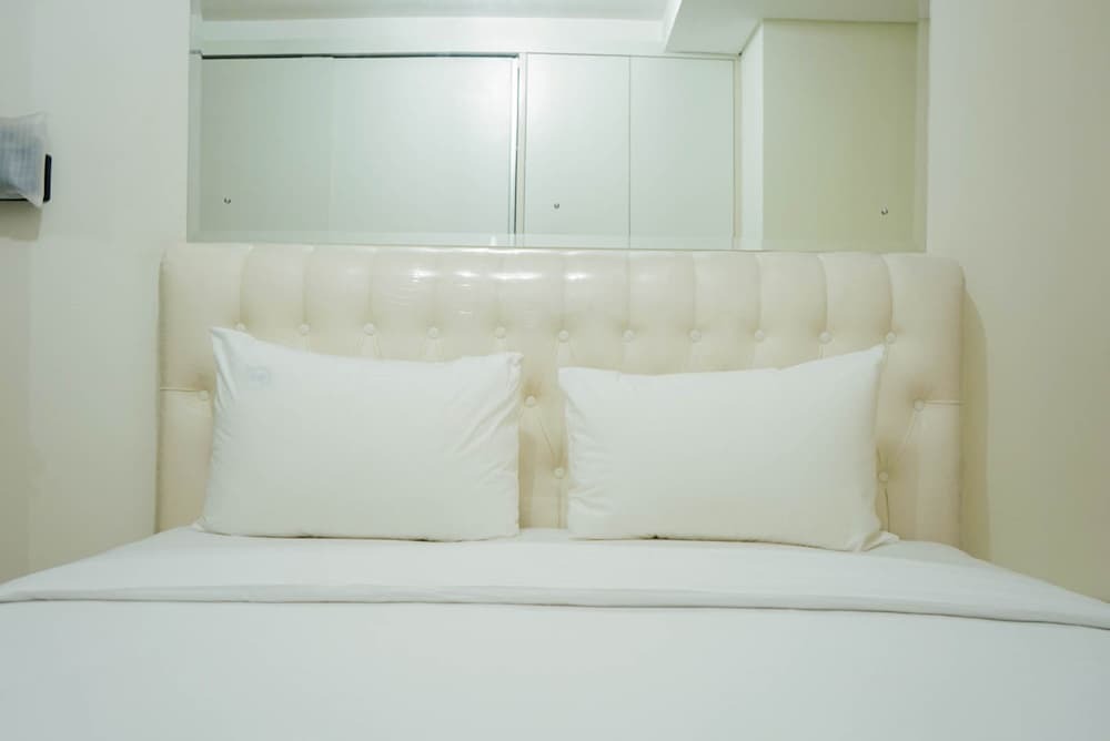 Джакарта: 2BR with Study Room at L'Avenue Apartment