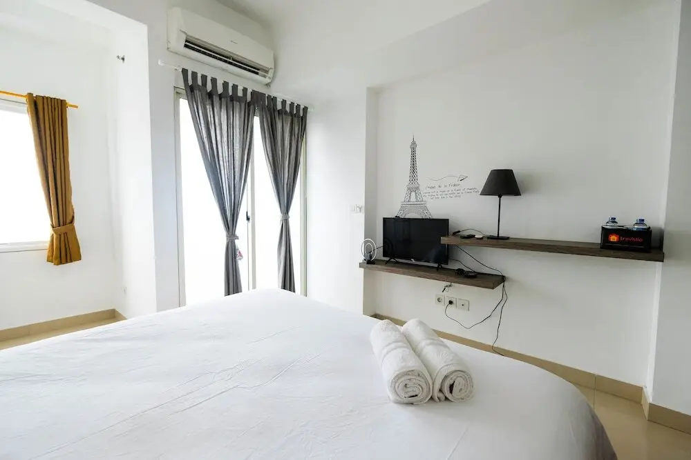Тангеранг: Cozy Studio at the Nest Apartment