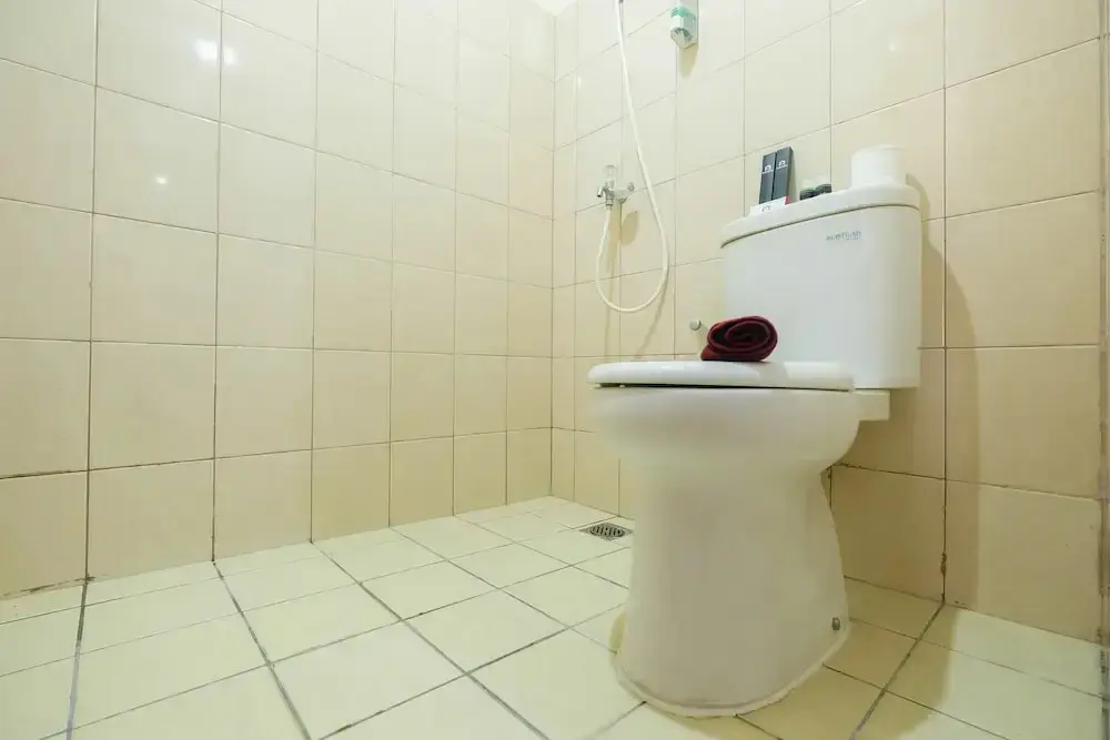 Джакарта: Comfy Studio Tifolia Apartment