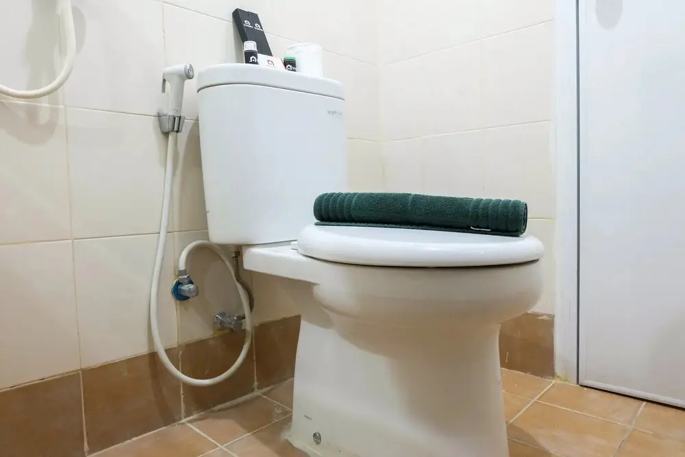 Джакарта: Clean 2BR Bassura City Apartment