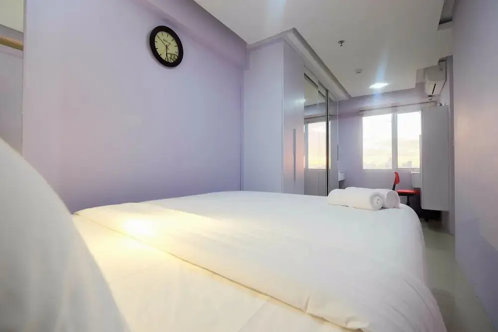 Джакарта: Homey 1BR Apartment @ Bassura City